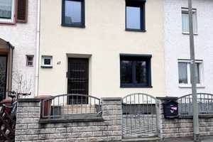 Freundliches 7-Zimmer-Reihenhaus in Neustadt an der Weinstraße – Ideal für Familien – Industriestraße 62, 67433 Neustadt an der Weinstraße – Vorschaubild 1