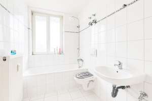Bezugsfreie 3-Raum-Wohnung in Magdeburgs beliebtem Stadtfeld Ost – Große-Diesdorfer-Str. 9, 39108 Stadtfeld Ost, Magdeburg – Vorschaubild 5