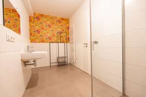 Moderne Maisonettewohnung mit Hauscharakter, überdachter Terrasse und großem Sonnenbalkon – Die vollständige Adresse der Immobilie erhältst du vom Anbieter., 22397 Wohldorf-Ohlstedt, Hamburg – Vorschaubild 22