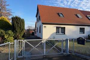 Verwirklichen Sie Ihren Wohntraum – Haus mit Gartenidylle – Hohe Warte 21, 9122 Stelzendorf, Chemnitz – Vorschaubild 1