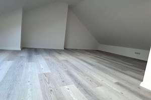 Dachgeschosswohnung mit zusätzlichem großen Hobbyraum – Jägerstrasse 91, 47228 Bergheim, Duisburg – Vorschaubild 3