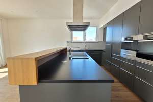 Wunderschöne Penthouse-Wohnung mit Dachgarten in Ulm! – Die vollständige Adresse der Immobilie erhältst du vom Anbieter., 89077 Weststadt, Ulm – Vorschaubild 2