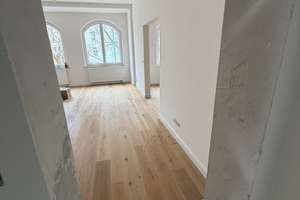 ERSTBEZUG: Helle, schöne sanierte 3-Zimmer-Wohnung im 1. OG (1. OG rechts B) – Kopernikusplatz 13, 90459 Galgenhof, Nürnberg – Vorschaubild 5