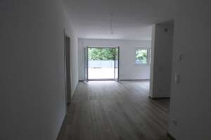 Modernes Zweifamilienhaus in ruhiger Wohnlage ***große Terrasse***EBK***Kfz*** – Die vollständige Adresse der Immobilie erhältst du vom Anbieter., 15745 Wildau – Vorschaubild 3
