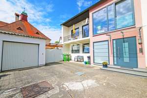 Wohnhaus mit bis zu 3 WE u. historischem Kaplanhaus sowie Garage u. Gartenidyll in Zentraler Lage – Kirchberggasse 3, 91171 Greding – Vorschaubild 5
