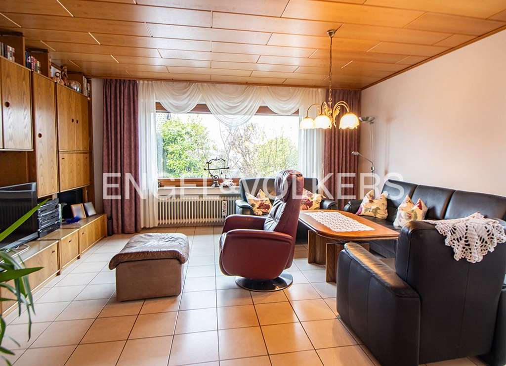 Immobilie in Bad Schussenried - Schönes Haus mit Einliegerwohnung in bester Wohnlage - Bild 3