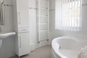 Property thumbnail 9