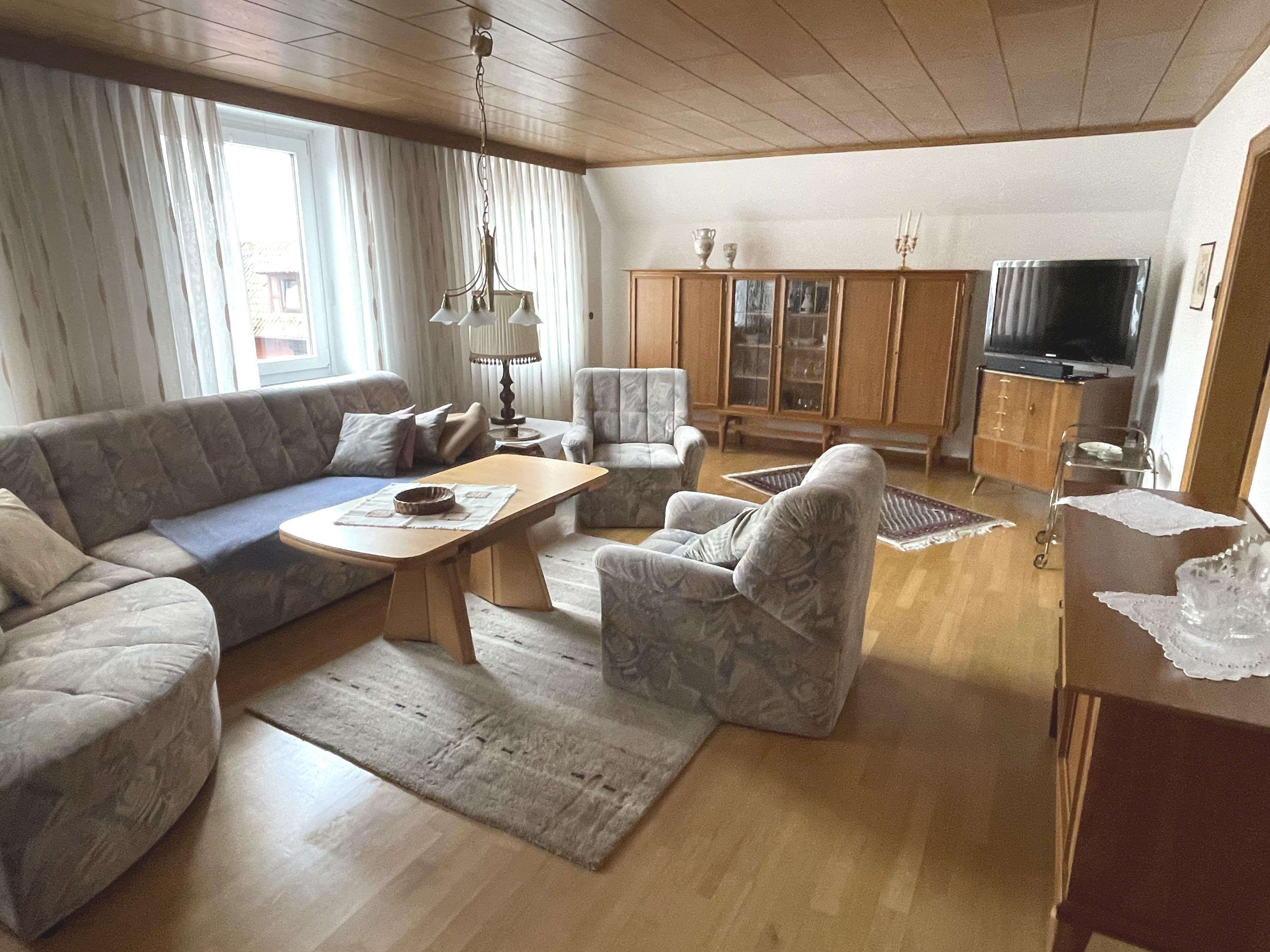 Immobilie in Petershagen - Stattliches Wohn- und Geschäftshaus
 - Bild 7