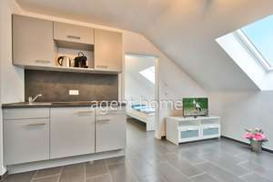 MÖBLIERT-CITYNAH UND IM GRÜNEN - Dachgeschossapartment mit Aussicht – Die vollständige Adresse der Immobilie erhältst du vom Anbieter., 70378 Hofen, Stuttgart – Vorschaubild 4