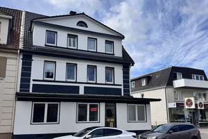 Gepflegtes Mehrfamilienhaus mit 4 Einheiten und Top Rendite im Herzen von Bad Pyrmont! – 31812 Bad Pyrmont – Vorschaubild 2