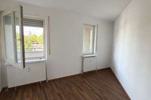 Schöne Wohnung mit großem Balkon in sehr guter Lage – Die vollständige Adresse der Immobilie erhältst du vom Anbieter., 76139 Waldstadt, Karlsruhe – Vorschaubild 11