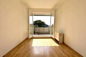 Helle 3-Zimmer-Wohnung mit Balkon in Bochum-Wattenscheid – bequem mit dem Aufzug erreichbar – Wikingerstraße 10, 44867 Westenfeld, Bochum – Vorschaubild 8