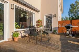Mit Luftwärmepumpe, Fußbodenheizung, Smart Home usw.: Energieeffizientes Pultdach-Haus in Rehfelde – Die vollständige Adresse der Immobilie erhältst du vom Anbieter., 15345 Rehfelde – Vorschaubild 18
