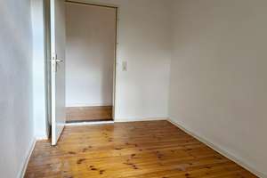 Charmante Altbauwohnung im beliebten Kreuzberger Kiez - 2-Zimmer mit Dielenboden, provisionsfrei – Reichenberger Straße 155, 10999 Kreuzberg, Berlin – Vorschaubild 9