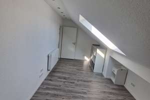 Schöne möbilierte Masionettewohnung  in Düsseldorf-Unterbilk – Gladbacher Straße 12, 40219 Unterbilk, Düsseldorf – Vorschaubild 12
