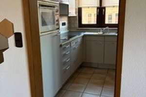 Schicke 2 1/2 Zimmer-DG-Wohnung – Die vollständige Adresse der Immobilie erhältst du vom Anbieter., 74336 Brackenheim – Vorschaubild 3