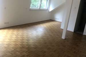 Schöne Singlewohnung in der Kronprinzenstraße mit EBK