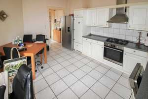 Gepflegtes 5-Zi.-Zuhause mit Garten inkl. Schuppen in Duisburg-Alt-Homberg – Die vollständige Adresse der Immobilie erhältst du vom Anbieter., 47198 Alt-Homberg, Duisburg – Vorschaubild 9
