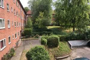 Freundliche, kernsanierte Wohnung am Brook – Hofstraße 34, 24143 Kiel – Vorschaubild 1