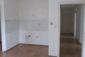Schöne, helle 2-Zimmer-Wohnung mit Balkon
