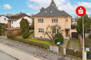 Zwei Generationen unter einem Dach oder Eigenheim mit Kapitalanlage? – Die vollständige Adresse der Immobilie erhältst du vom Anbieter., 90451 Röthenbach Ost, Nürnberg – Vorschaubild 1