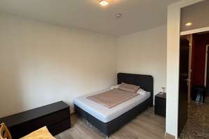 Modernisierte & Vollmöblierte 2-Zimmer Wohnung mit Duplexgarage zur Eigennutzung oder Kapitalanlage – Urbanstraße 22, 81371 Sendlinger Feld, München – Vorschaubild 16