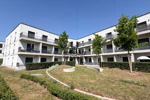 Neuwertige und möblierte 2,5-Zimmer-Wohnung mit Balkon im Inneren Westen. Frei. – Die vollständige Adresse der Immobilie erhältst du vom Anbieter., 93049 Westenviertel, Regensburg – Vorschaubild 10
