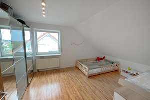freist. Einfamilienhaus mit Einliegerwohnung &  Doppelgarage – Panoramablick Aichelberg – Alte Steige 2, 73101 Aichelberg – Vorschaubild 6