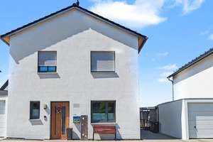 Attraktives Einfamilienhaus in familienfreundlicher Lage von Parsberg