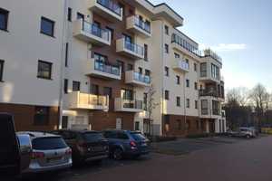 Zentrale und moderne 2-Zimmer Wohnung in ruhiger Lage – Am Gutspark 8, 10367 Berlin – Vorschaubild 1