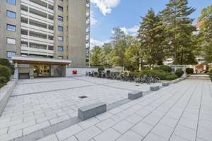 Stilvolles Apartment mit Weitblick am Arabellapark (U4) – Elektrastraße 5, 81925 Parkstadt, München – Vorschaubild 10