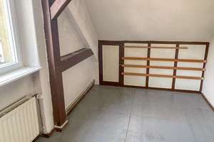Schöne Altbau-Dachgeschosswohnung // bereit für eine zeitgemäße Neugestaltung! – Die vollständige Adresse der Immobilie erhältst du vom Anbieter., 12589 Rahnsdorf, Berlin – Vorschaubild 7