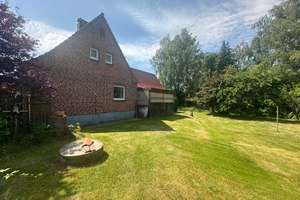 Charmantes Rotsteinhaus mit großem Grundstück in ruhiger Dorflage – Courtagefrei! – Birkenweg 4, 23628 Klempau – Vorschaubild 3