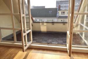 Exklusive Dachgeschoss Wohnung in bester Lage - aktuell vermietet – Die vollständige Adresse der Immobilie erhältst du vom Anbieter., 10789 Charlottenburg, Berlin – Vorschaubild 7