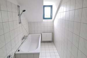 Interesse? Attraktive Zwei-Zimmer-Wohnung mit Einbauküche – Tschaikowskistraße 72, 9130 Sonnenberg, Chemnitz – Vorschaubild 4