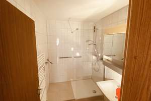 Helle 4,5-Zimmer Wohnung mit 112 m² im 8. OG in Reutlingen (Privatverkauf!) – Hermann-Ehlers-Straße 40, 72762 Reutlingen-Mitte, Reutlingen – Vorschaubild 12