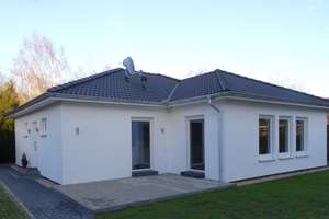 Modernes Einfamilienhaus *altengerecht*Garten*angrenzend an Lichtenrade in Mahlow-Waldblick