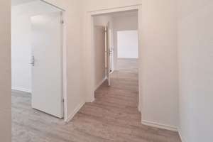 SELTENHEIT! 4-Zimmer-Wohnung - wir renovieren - frei ab Oktober! – Robinienstraße 5, 1169 Gorbitz-Süd, Dresden – Vorschaubild 11