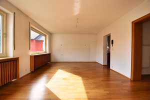 Toller Altbau in bester Rheinlage in Beuel-Süd! 185qm, Dachterrasse, 745qm Areal, 2 Garagen, Keller! – Bonn – Vorschaubild 10