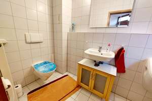 Bad Kissingen 147 qm DHH mit Doppelgarage ruhige sonnige Lage – Die vollständige Adresse der Immobilie erhältst du vom Anbieter., 97688 Bad Kissingen – Vorschaubild 3