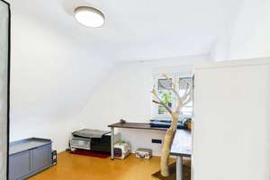 Grün wohin das Auge reicht: Dreifamilienhaus mit 5 Stellplätzen und Gartenreich auf ca. 824 m² – Die vollständige Adresse der Immobilie erhältst du vom Anbieter., 70565 Rosental, Stuttgart – Vorschaubild 24