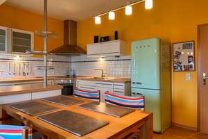 Großzügige 4-Zimmer-Maisonette mit großer sonniger Dachterrasse in zentraler Lage