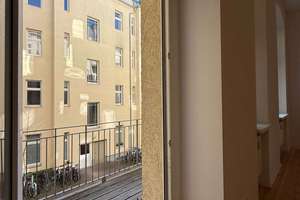 Bezugsfreie, charmante 2-Zimmer-Altbauwohnung mit Balkon, fußläufig vom Weißensee entfernt! – Berliner Allee 253, 13088 Weißensee, Berlin – Vorschaubild 6