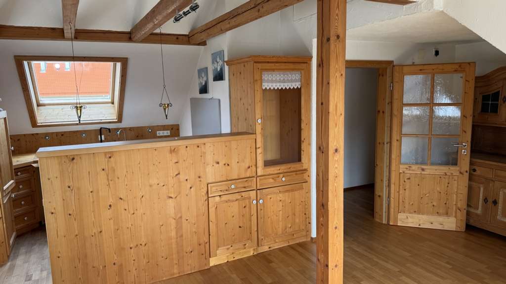 Immobilie in Jettingen-Scheppach - Mehrgenerationenhaus mit Werkstatt & PV – Wohnen, Arbeiten & Investieren vereint! - Bild 1