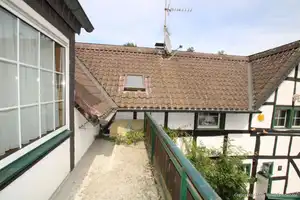 Wohnen im historischen Flair – Modernisiertes Fachwerkhaus mit L-förmiger Winkelhofanlage – Rhein-Sieg-Kreis – Vorschaubild 43