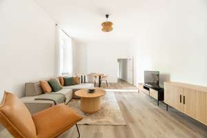 Beeindruckende 3-Zimmer Wohnung in Prenzlauer Berg - voll möbliert – Paul-Robeson-Straße 43, 10439 Prenzlauer Berg, Berlin – Vorschaubild 2