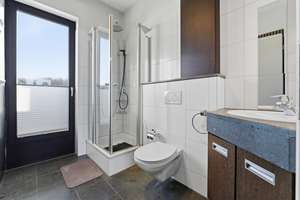 Modernes Stadthaus an der Gracht in Köln-Junkersdorf! Sauna, EBK + Keller – Die vollständige Adresse der Immobilie erhältst du vom Anbieter., 50858 Junkersdorf, Köln – Vorschaubild 42