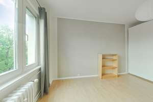 Charmante Gartenaussicht trifft modernen Wohnkomfort mit Balkon – Die vollständige Adresse der Immobilie erhältst du vom Anbieter., 14052 Westend, Berlin – Vorschaubild 8