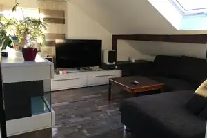 Property thumbnail 1