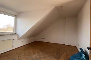 gemütliche Dachgeschoss Wohnung  in Essen-Altendorf – Euskirchenstr. 19, 45143 Altendorf, Essen – Vorschaubild 2